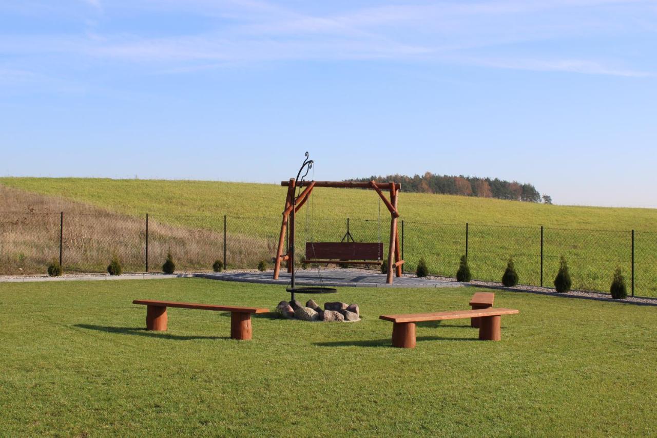 Domek Pod Wierzba Sikorzyno Exteriör bild